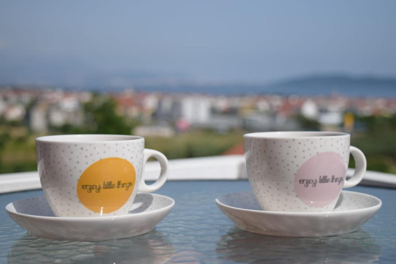 Apartments Marta Kaštel Novi エクステリア 写真