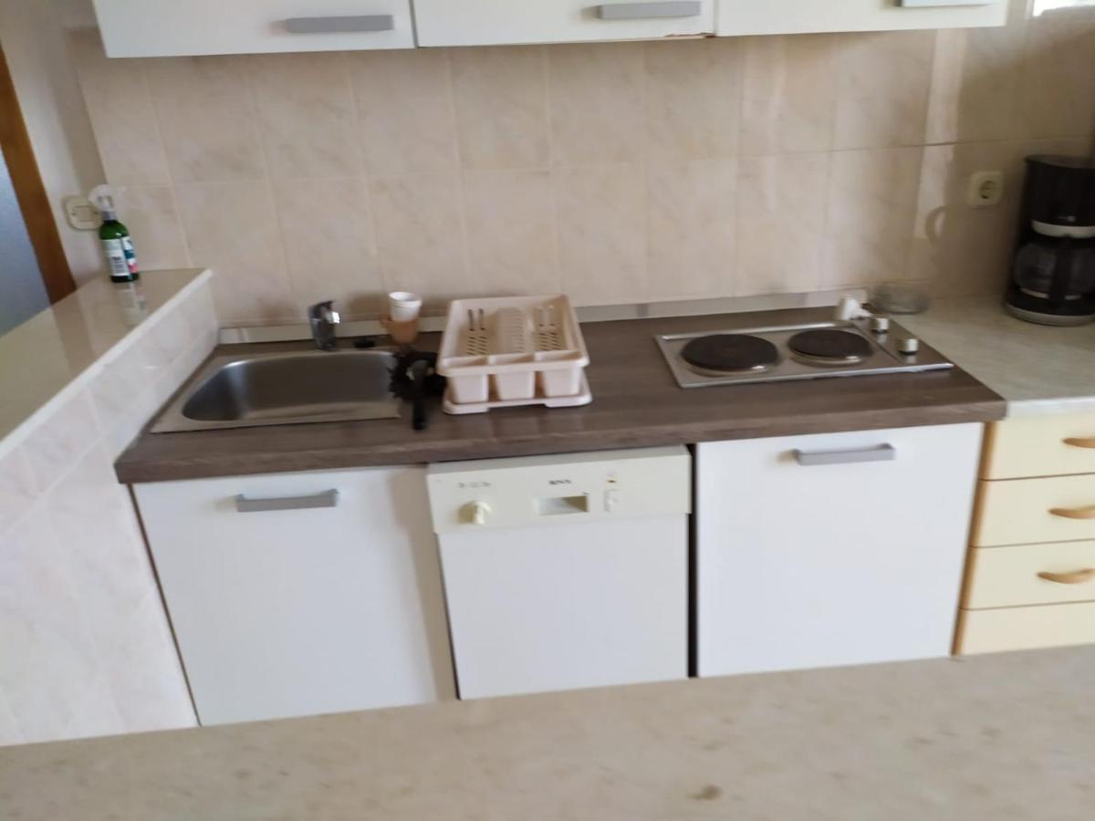 Apartments Marta Kaštel Novi エクステリア 写真